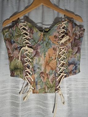 PrettyLittleThing Floral Lace-Up Corset Top - Multicolor